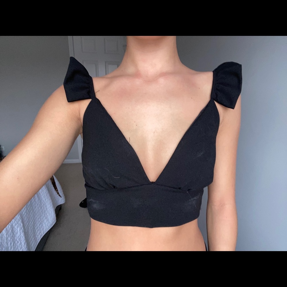 Black crop top